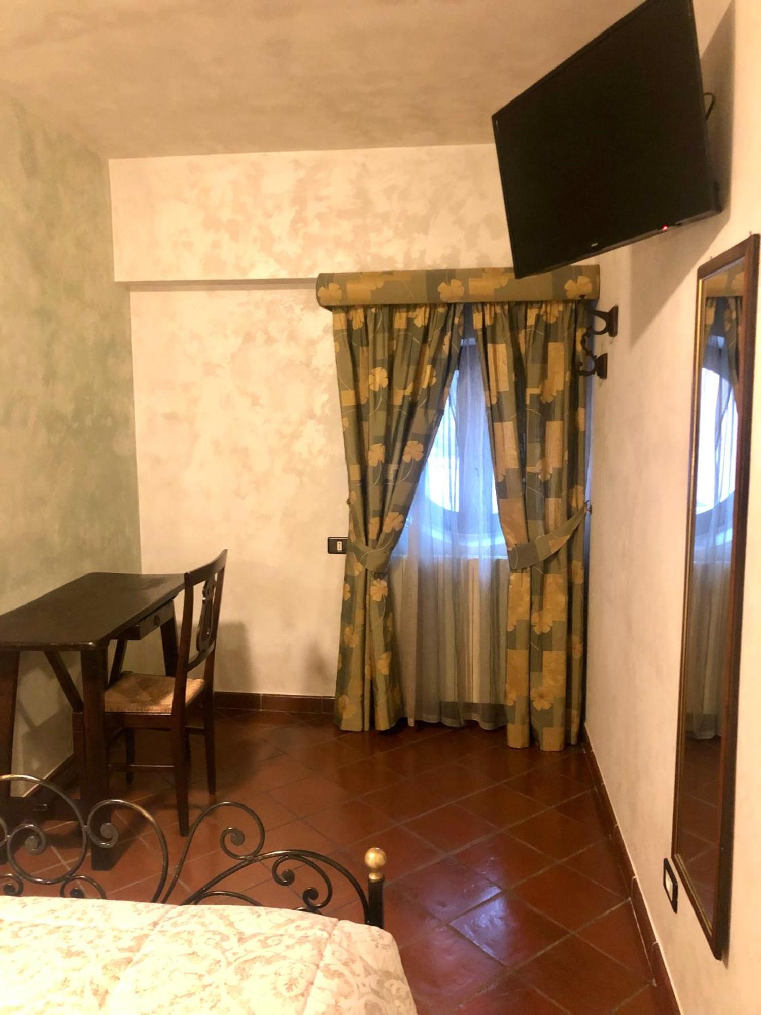 Hotel Bucaneve Пескассероли Экстерьер фото